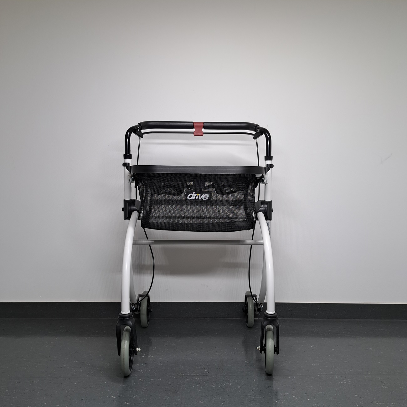Drive Medical Indoor-Rollator Roomba Weiß Gr. 57cm